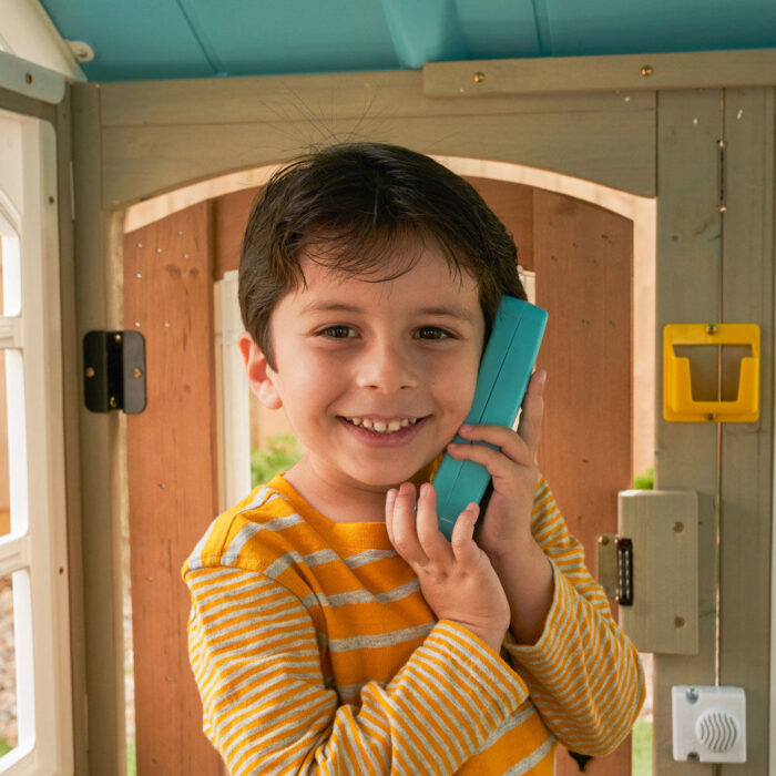Kidkraft Oceanfront Playhouse - Image 4