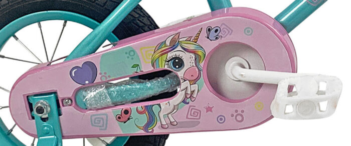 Stoneridge Unicorn Bike with Helmet - 12 inch - R Exclusive - Image 6