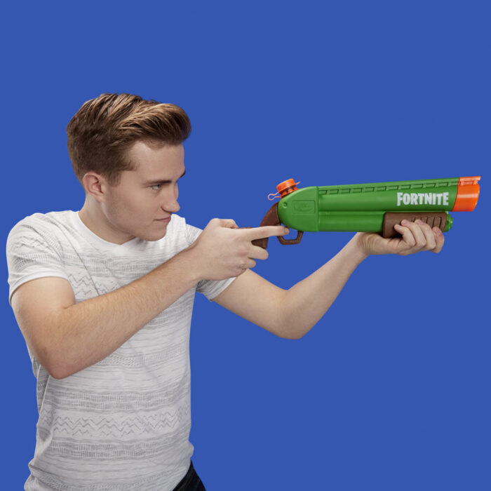 Nerf Super Soaker Fortnite Pump-SG Water Blaster - Image 4