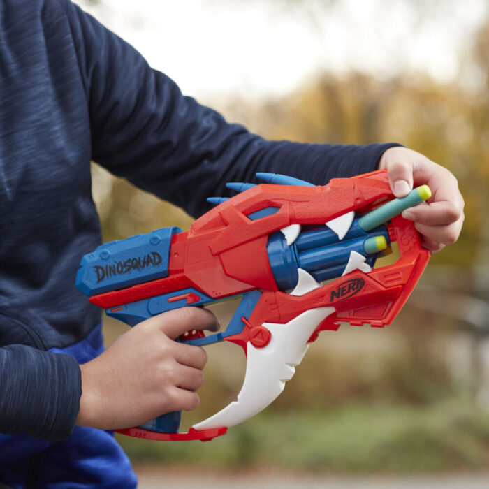Nerf DinoSquad Raptor-Slash Dart Blaster, 6-Dart Rotating Drum - Image 2
