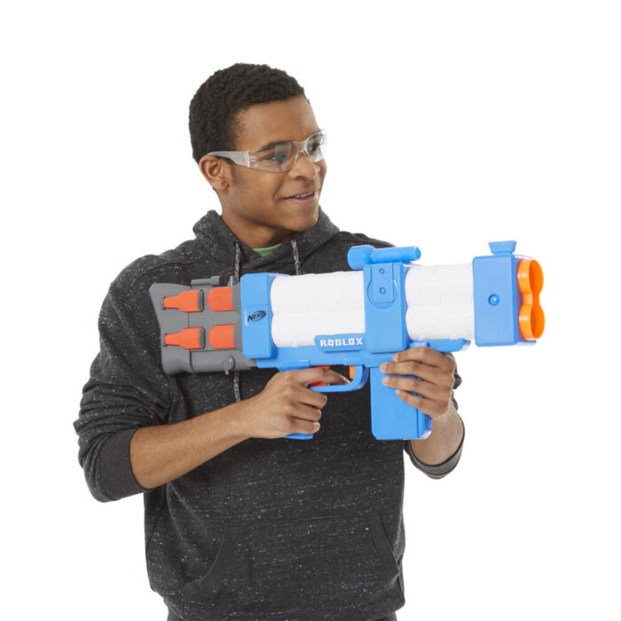 Nerf Roblox Arsenal: Pulse Laser Motorized Dart Blaster, 10 Nerf Elite Darts, 10-Dart Clip, Code to Unlock In-Game Virtual Item - Image 3