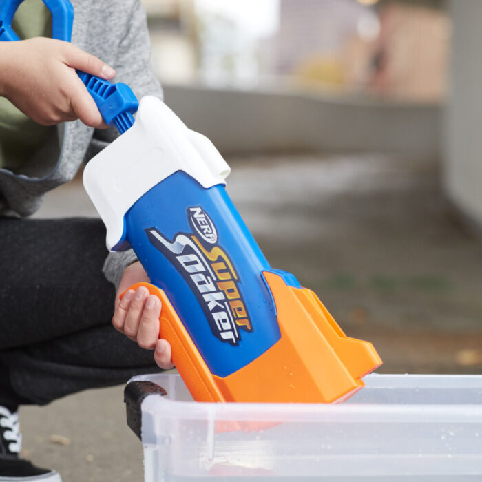 Nerf Super Soaker Rainstorm Water Blaster - Image 5