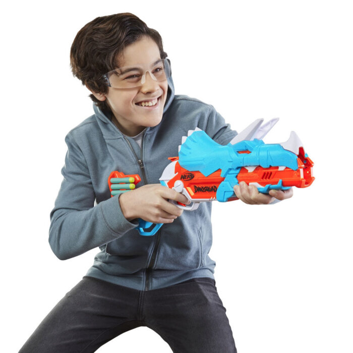 Nerf DinoSquad Tricera-blast Dart Blaster - Image 4