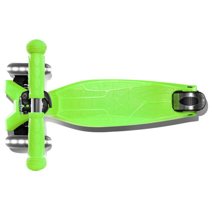 Micro Scooters Maxi Micro Classic Led Kickboard Green - R Exclusive - Image 5