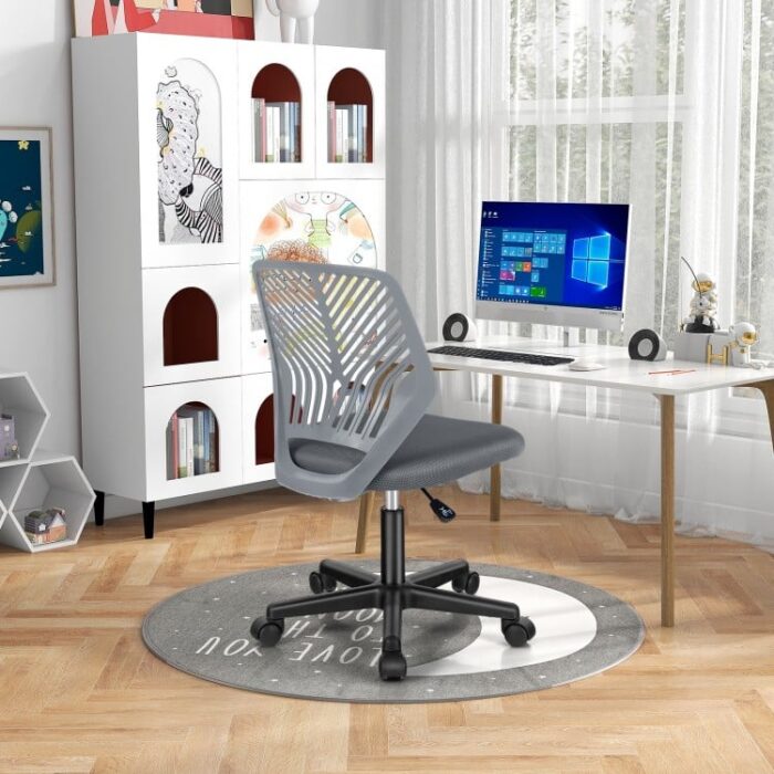 Height-adjustable Ergonomic Kids Desk Chair with Universal Casters - Image 2